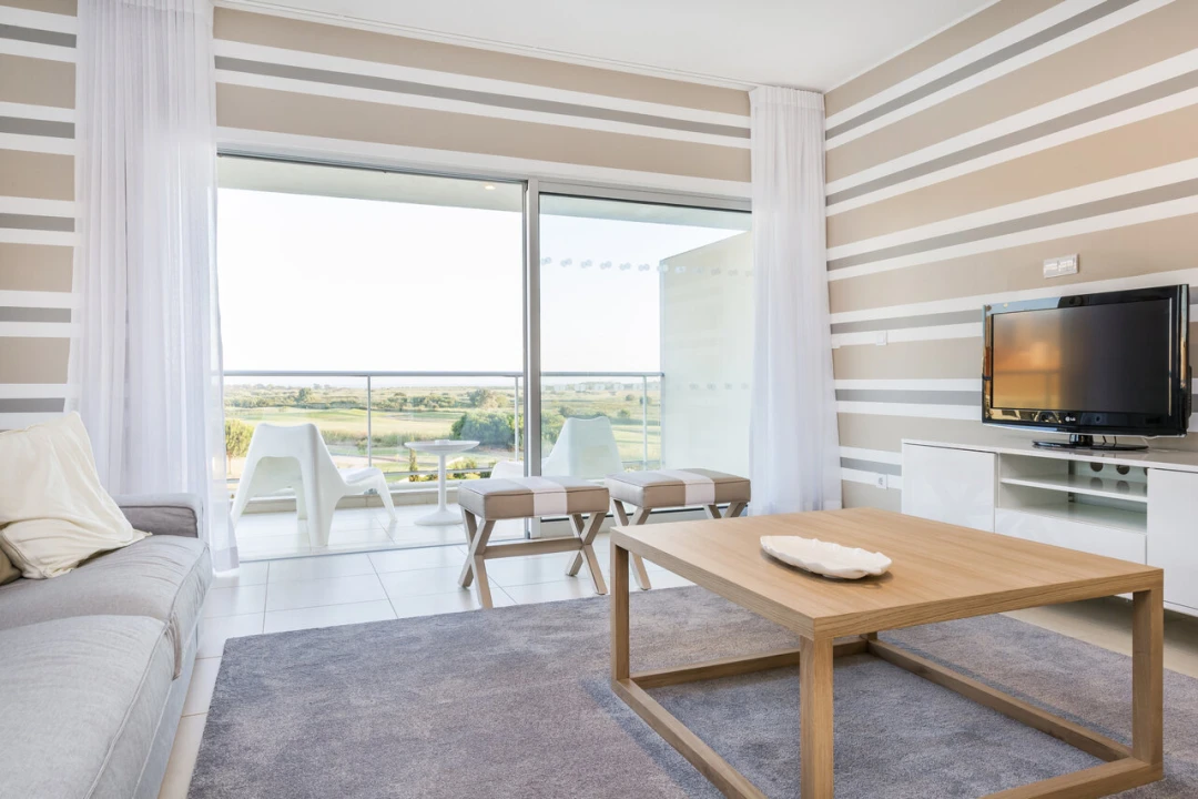 Apartamento T2 para Venda em Quarteira Foto 35