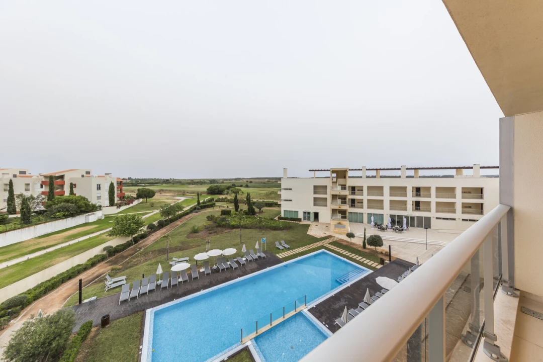 Apartamento T2 para Venda em Quarteira Foto 56