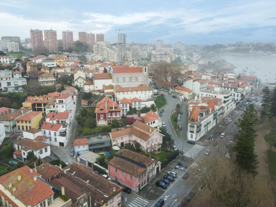 Apartamento T2 para Venda em Lordelo do Ouro e Massarelos Foto 12