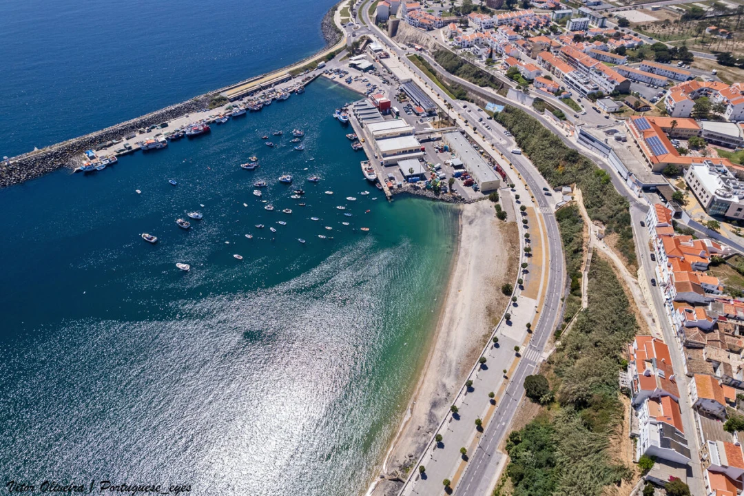 Apartamento T2 para Venda em Sines Foto 19