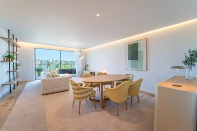 Apartamento T5 para Venda em Canidelo