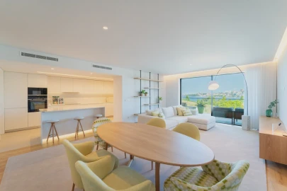 Apartamento T5 para Venda em Canidelo
