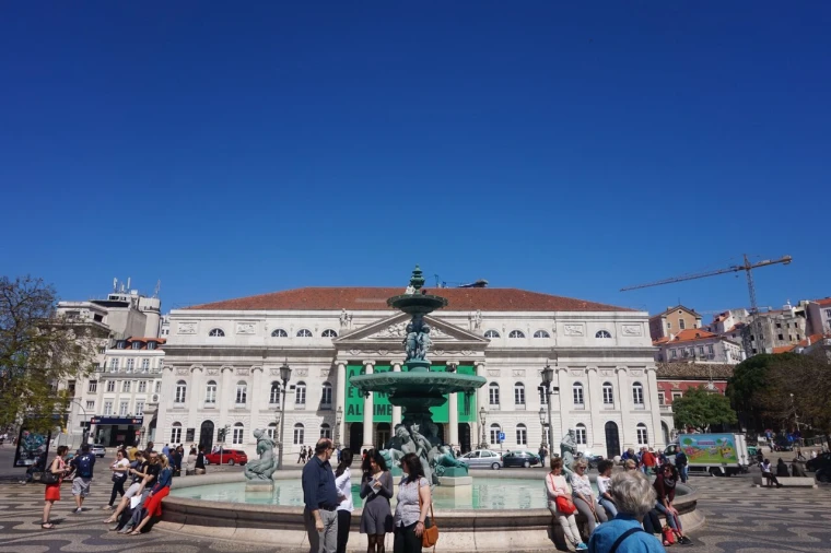 Apartamento T0 para Venda em Arroios Foto 17
