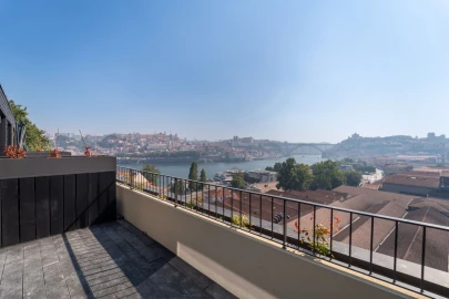 Apartamento T2 para Venda em Santa Marinha e São Pedro da Afurada