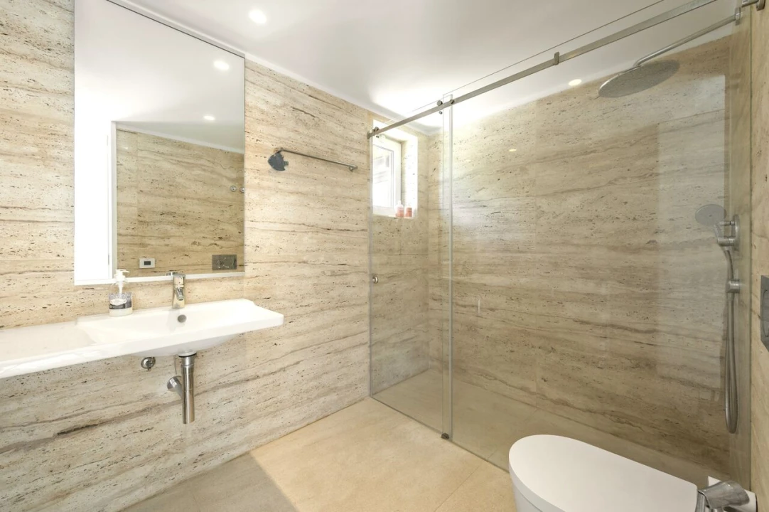 Moradia T5 para Venda em Alcabideche Foto 38