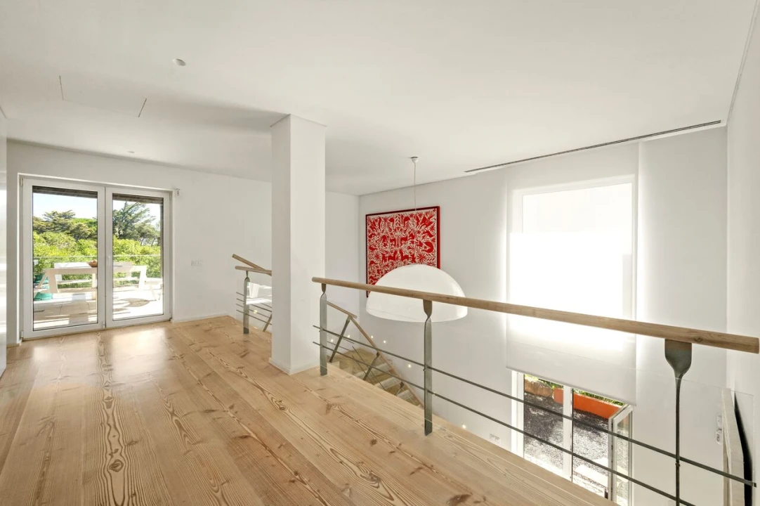 Moradia T5 para Venda em Alcabideche Foto 30