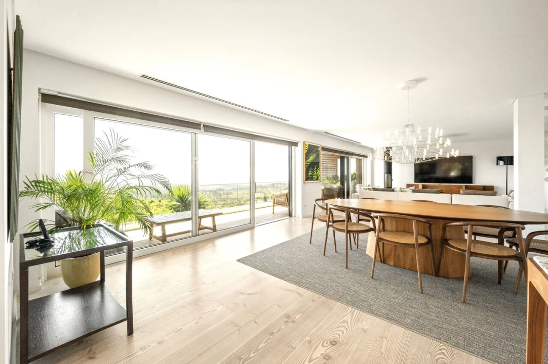 Moradia T5 para Venda em Alcabideche Foto 10