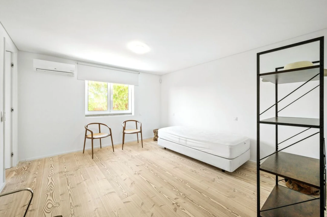 Moradia T5 para Venda em Alcabideche Foto 33