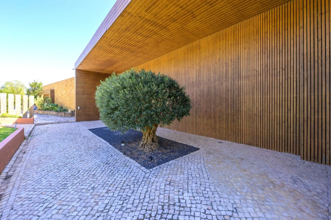 Moradia T5 para Venda em Alcabideche Foto 15