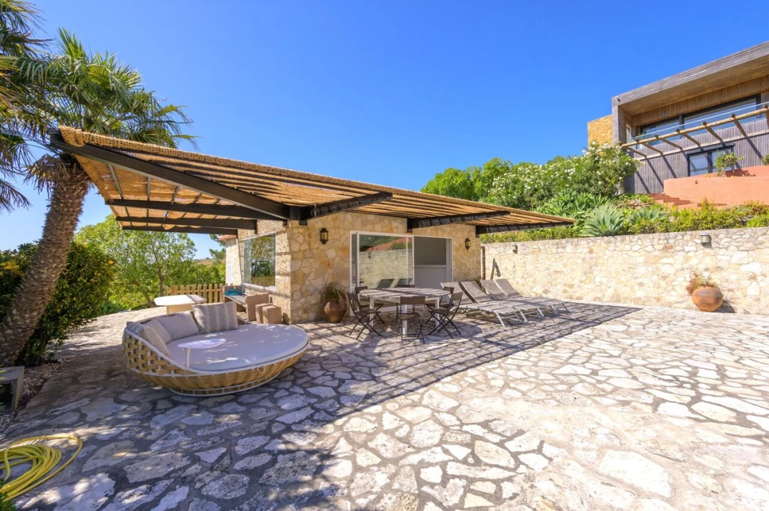 Moradia T5 para Venda em Alcabideche Foto 51