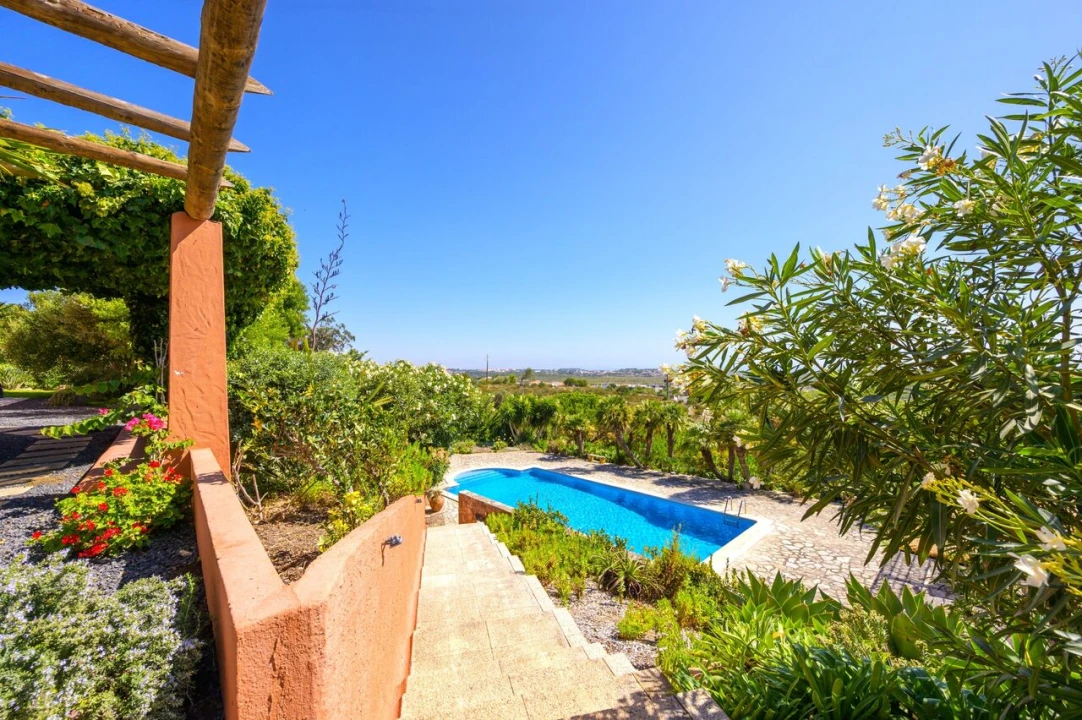 Moradia T5 para Venda em Alcabideche Foto 49