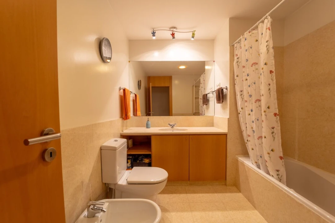 Apartamento T3 para Venda em Lordelo do Ouro e Massarelos Foto 20