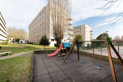 Apartamento T3 para Venda em Lordelo do Ouro e Massarelos