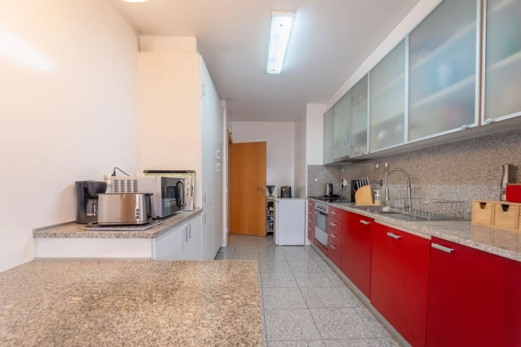 Apartamento T3 para Venda em Lordelo do Ouro e Massarelos Foto 10