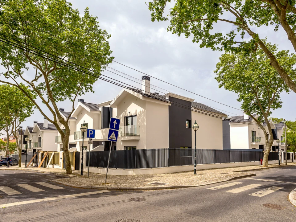 Moradia T4 para Venda em Cascais e Estoril Foto 30