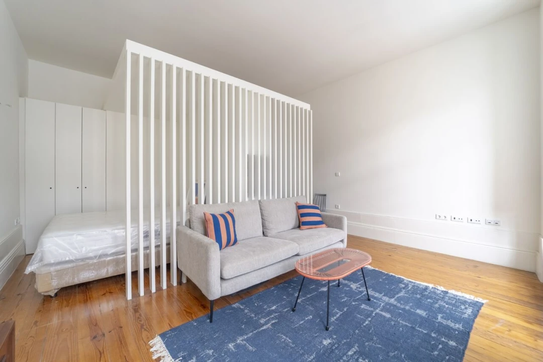 Apartamento T0 para Venda em Cedofeita, Santo Ildefonso, Sé, Miragaia, São Nicolau e Vitória Foto 3