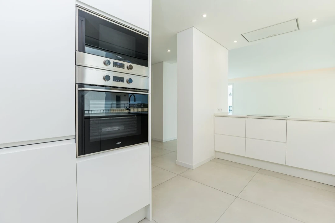 Apartamento T3 para Venda em Quarteira Foto 10