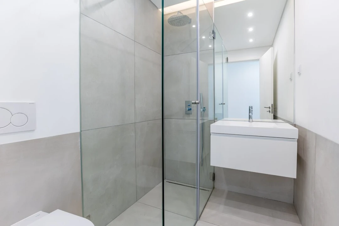 Apartamento T3 para Venda em Quarteira Foto 12