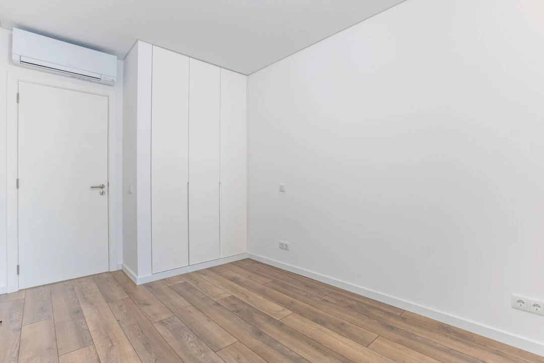 Apartamento T3 para Venda em Quarteira Foto 16