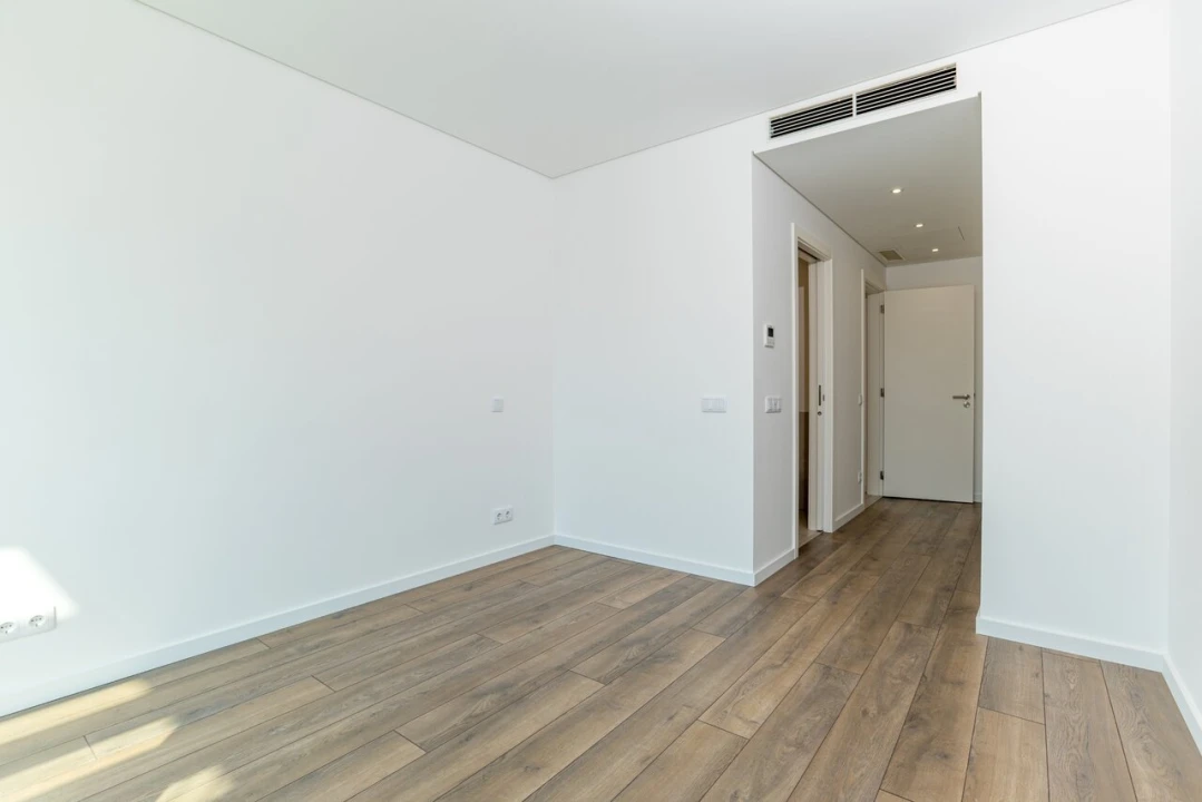 Apartamento T3 para Venda em Quarteira Foto 18