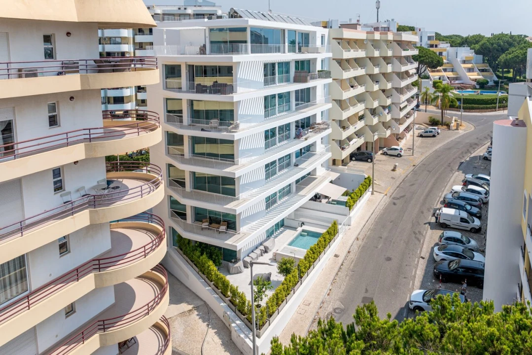 Apartamento T3 para Venda em Quarteira Foto 1