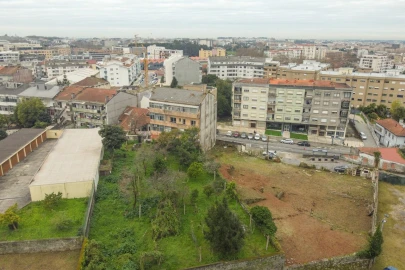 Apartamento T0 para Venda em Paranhos