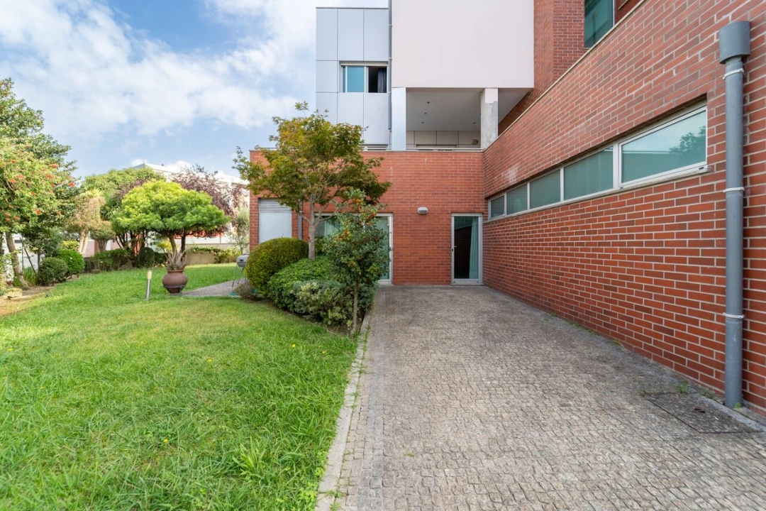 Moradia T8 para Venda em Ermesinde Foto 2