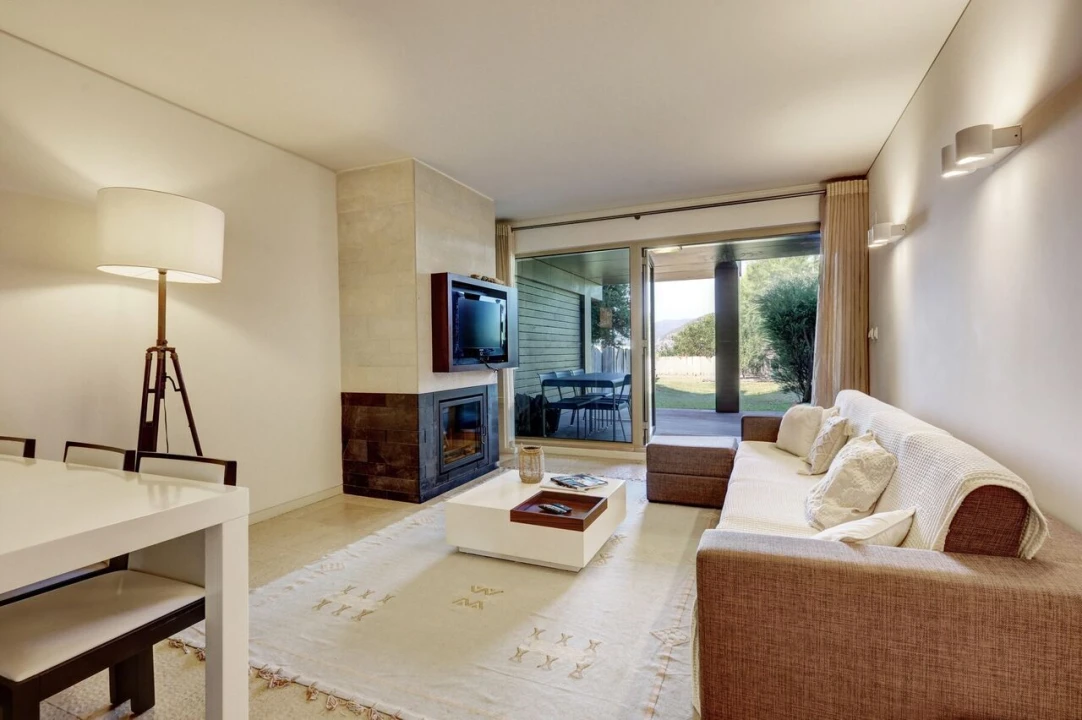 Apartamento T1 para Venda em Carvalhal Foto 2