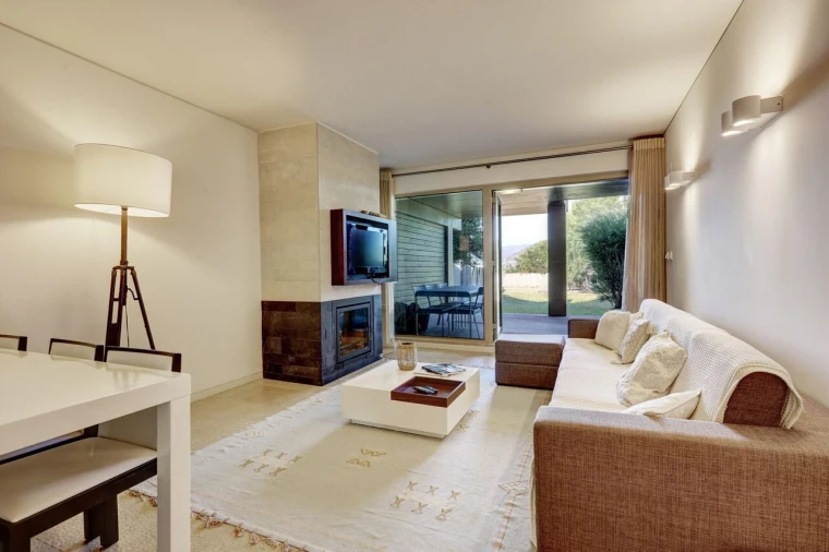 Apartamento T1 para Venda em Carvalhal Foto 2