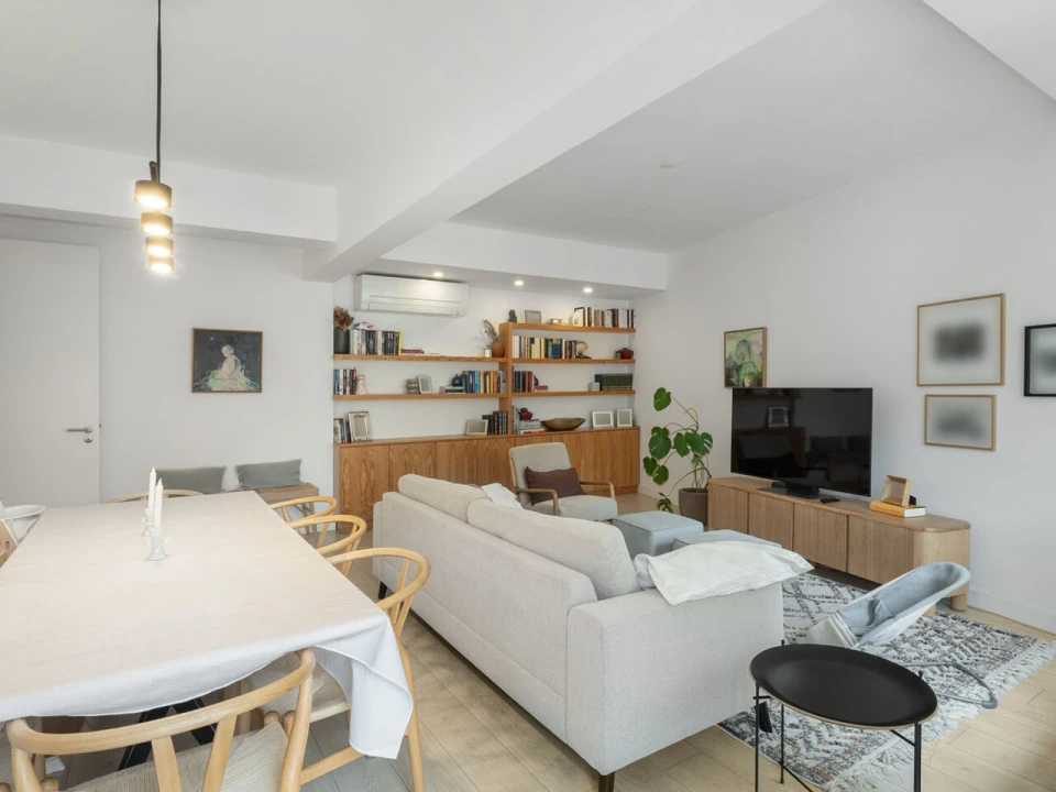 Apartamento T3 para Venda em Campolide Foto 11