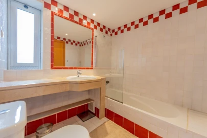 Apartamento T2 para Venda em Quarteira