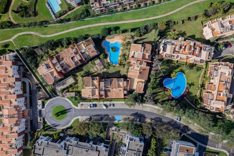 Apartamento T2 para Venda em Quarteira Foto 25