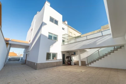 Moradia T4 para Venda em Canidelo