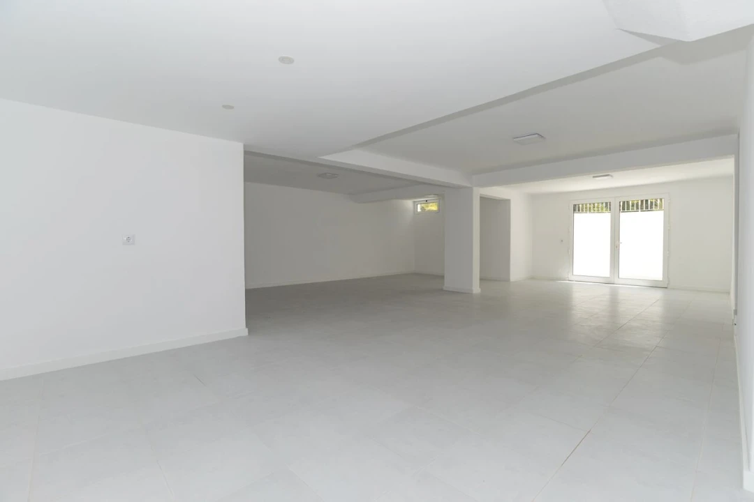 Moradia T4 para Venda em Quarteira Foto 47