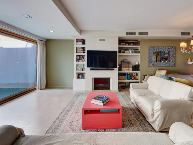 Moradia T5 para Venda em Ajuda Foto 3