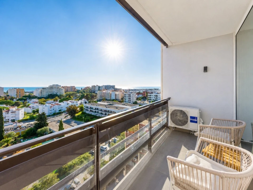 Apartamento T2 para Venda em Quarteira Foto 11