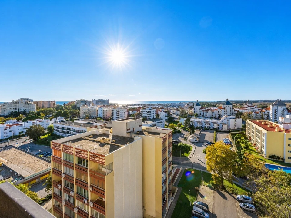 Apartamento T2 para Venda em Quarteira Foto 18