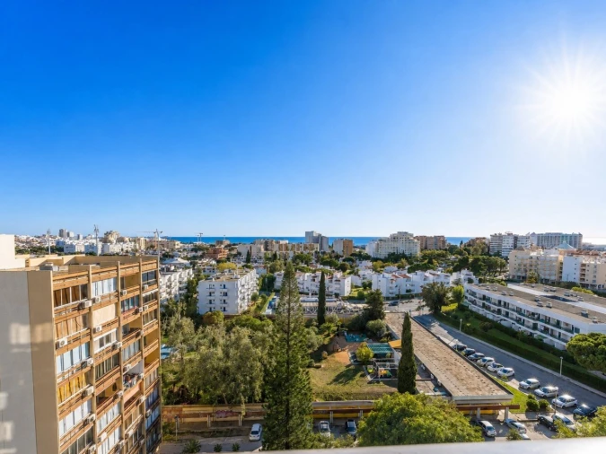 Apartamento T2 para Venda em Quarteira Foto 8