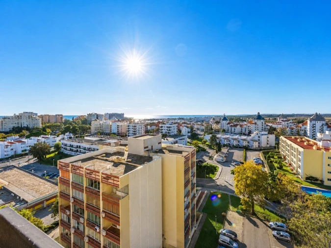 Apartamento T2 para Venda em Quarteira Foto 18