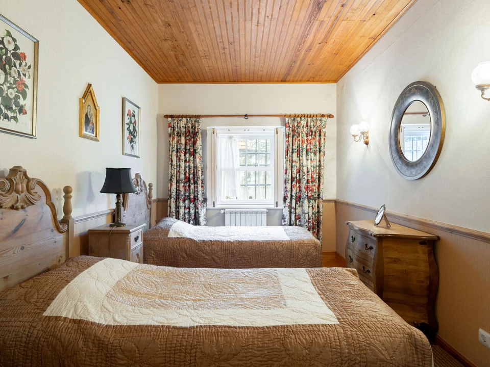 Moradia T3 para Venda em Colares Foto 10