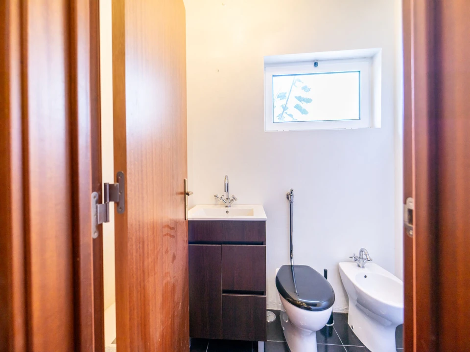 Moradia T7 para Venda em Oeiras e São Julião da Barra, Paço de Arcos e Caxias Foto 9