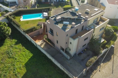 Moradia T5 para Venda em Aldoar, Foz do Douro e Nevogilde