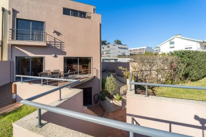 Moradia T5 para Venda em Aldoar, Foz do Douro e Nevogilde