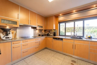 Moradia T5 para Venda em Aldoar, Foz do Douro e Nevogilde