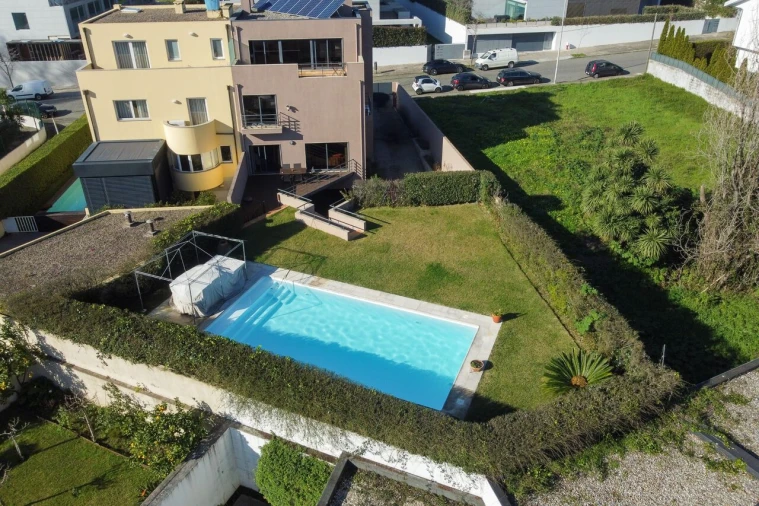 Moradia T5 para Venda em Aldoar, Foz do Douro e Nevogilde Foto 11
