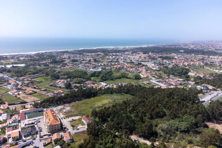 Terreno para Venda em Gulpilhares e Valadares Foto 21