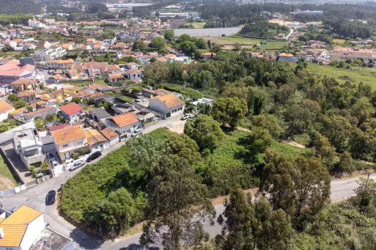Terreno para Venda em Gulpilhares e Valadares Foto 23