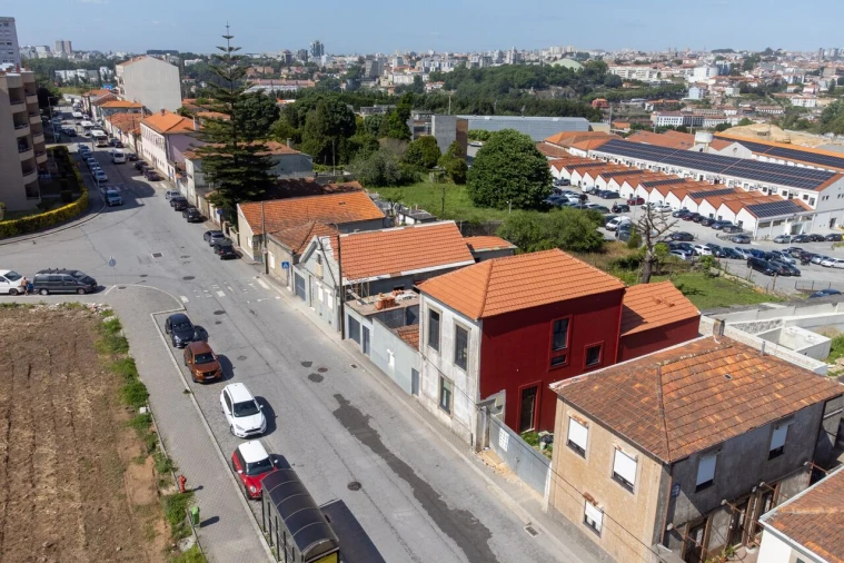 Moradia T5 para Venda em Santa Marinha e São Pedro da Afurada Foto 6