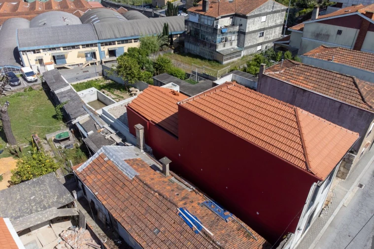 Moradia T5 para Venda em Santa Marinha e São Pedro da Afurada Foto 8