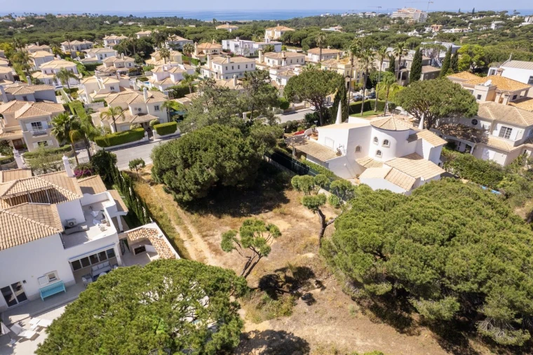 Terreno para Venda em Almancil Foto 2